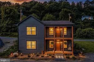 featured image of 33A ET ANDREWS WAY