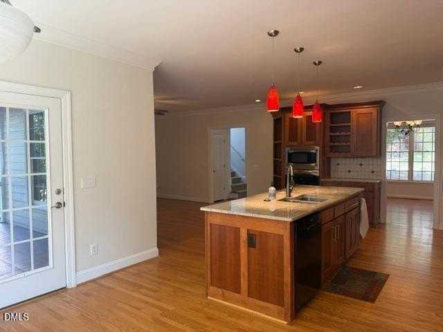 1005 Pearson Farms Rd - Photo 6 of 23