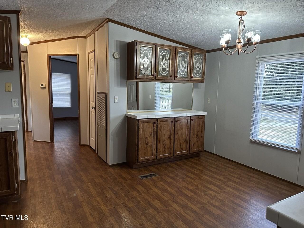 4280 Newport Hwy - Photo 6 of 19