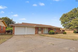 featured image of 2310 Reilly Rd