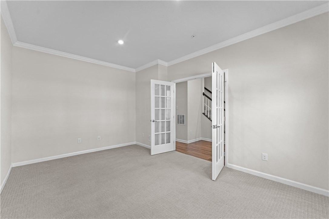 3022 Mahican Cir - Photo 5 of 35