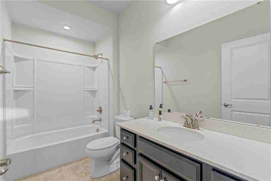 3022 Mahican Cir - Photo 6 of 35