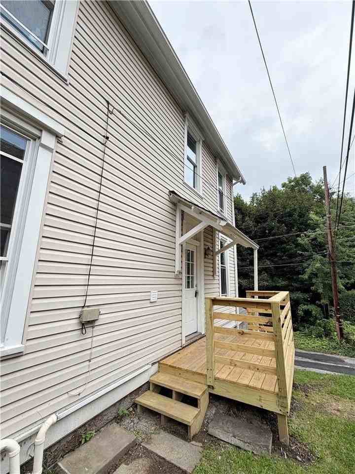 1918 7th Ave #REAR - Photo 3 of 26
