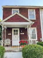 featured image of 927 Vankirk St