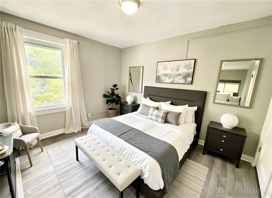 927 Vankirk St - Photo 4 of 7