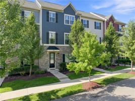 featured image of 2004 Hemlock Ln