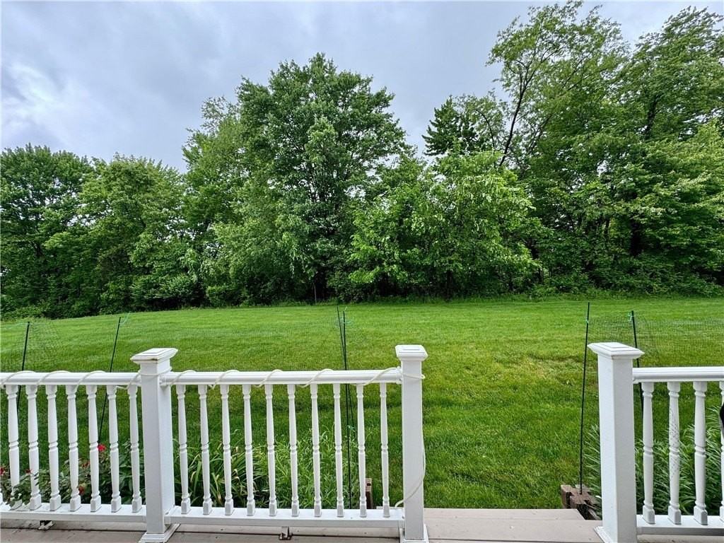 233 Grace Manor Dr - Photo 3 of 14