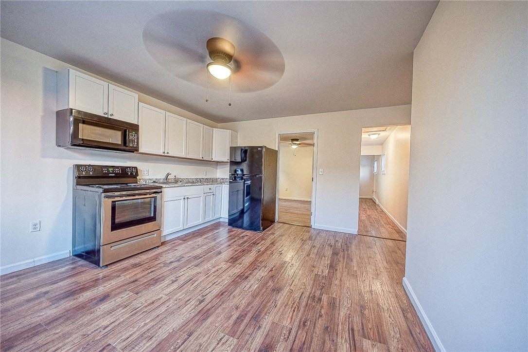 427 Adams St #4 - Photo 5 of 11