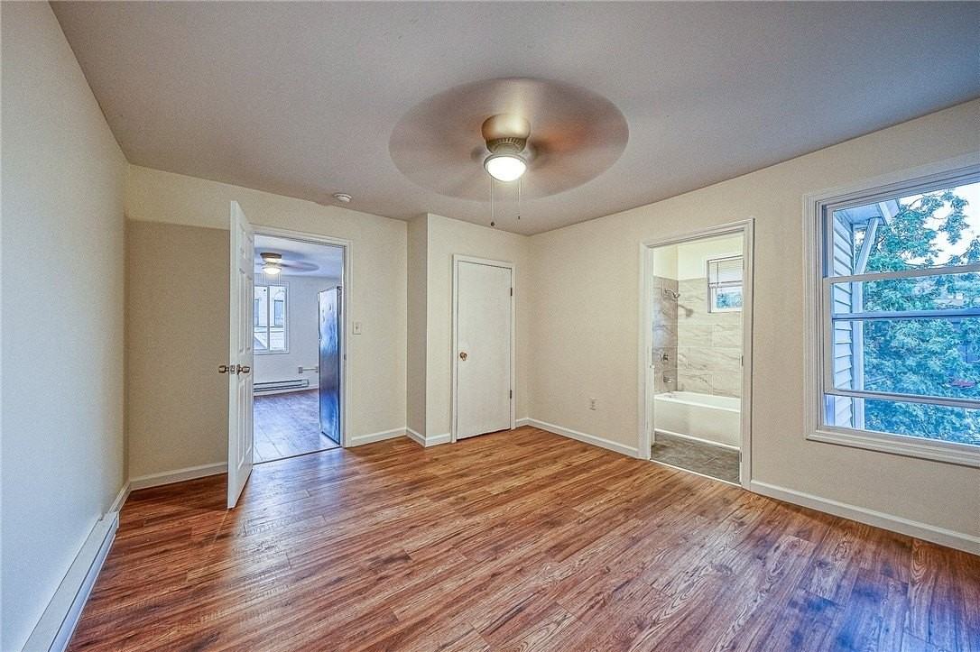 427 Adams St #4 - Photo 7 of 11