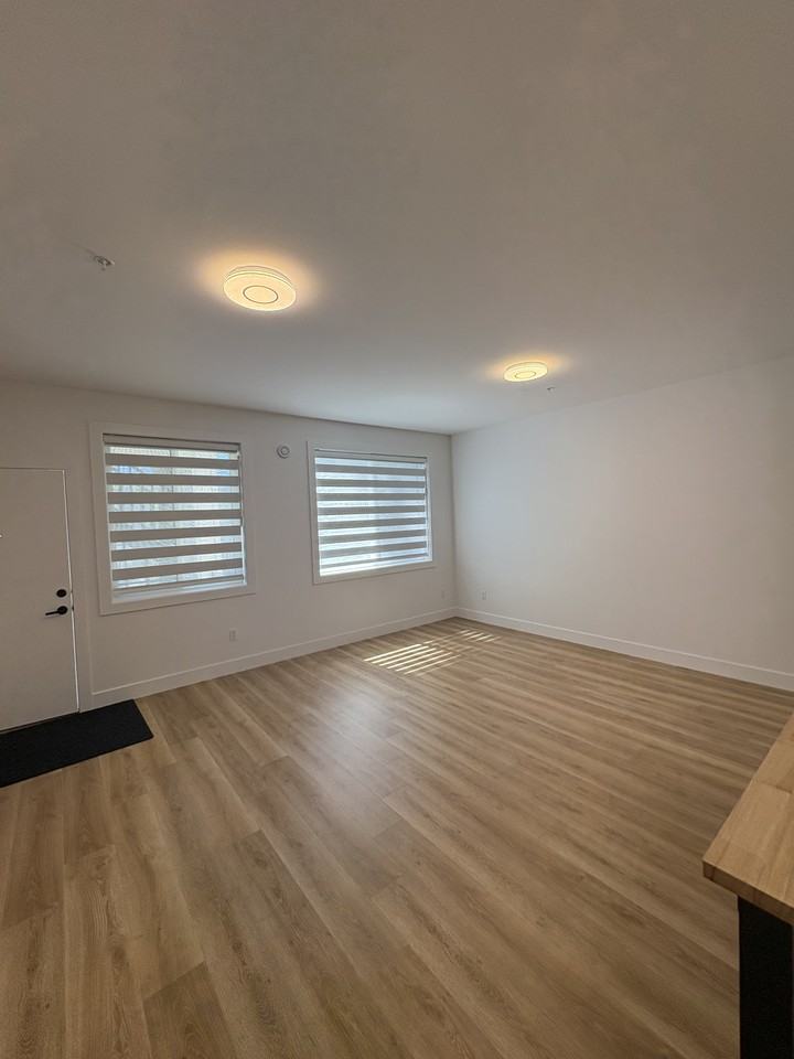 5368 Crimson Ridge #B - Photo 2 of 14