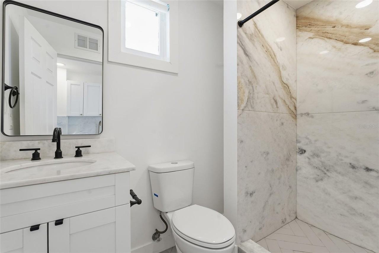 326 6th Ave N #204 - Photo 7 of 13