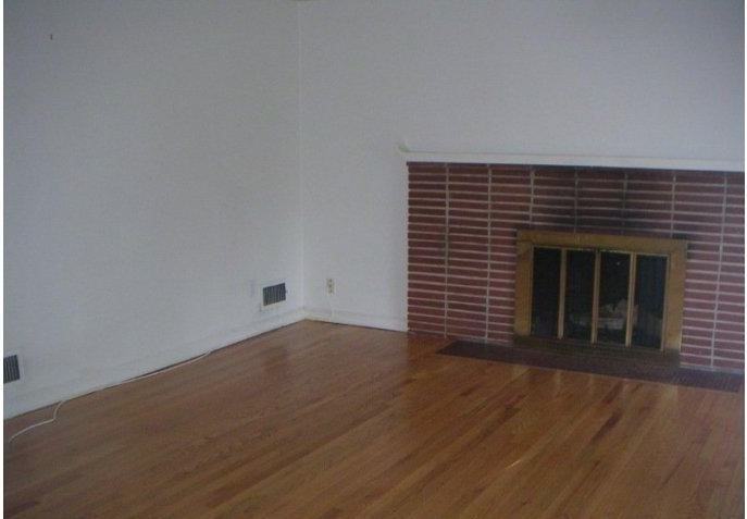 9515 Hale St - Photo 5 of 41