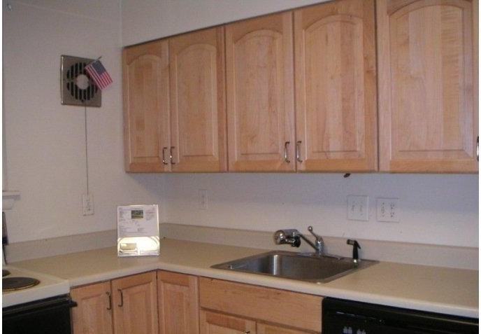 9515 Hale St - Photo 6 of 41