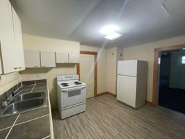 featured image of 81 Summit Ave