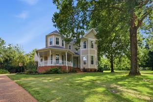 1733 Carriage Ct - Photo 1 of 1