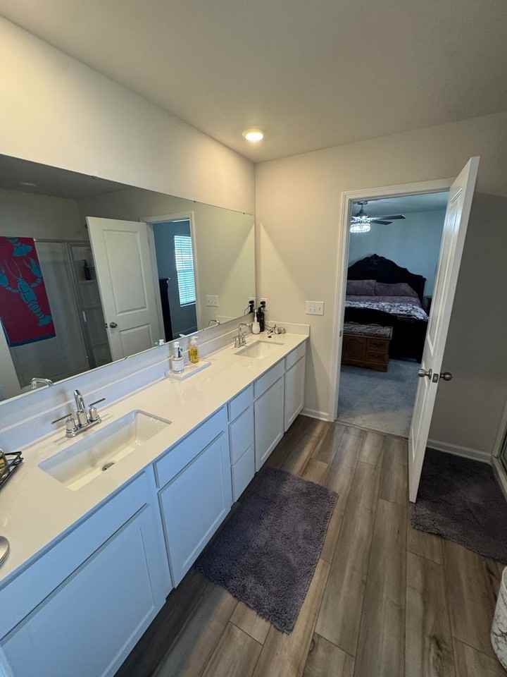 2362 Trollinger Dr - Photo 6 of 21