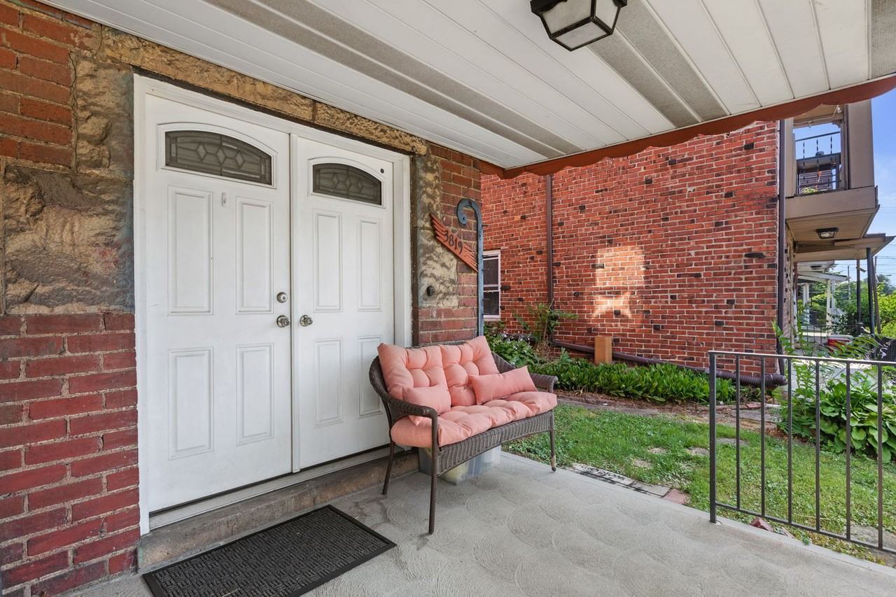 3819 Beechwood Blvd - Photo 3 of 20