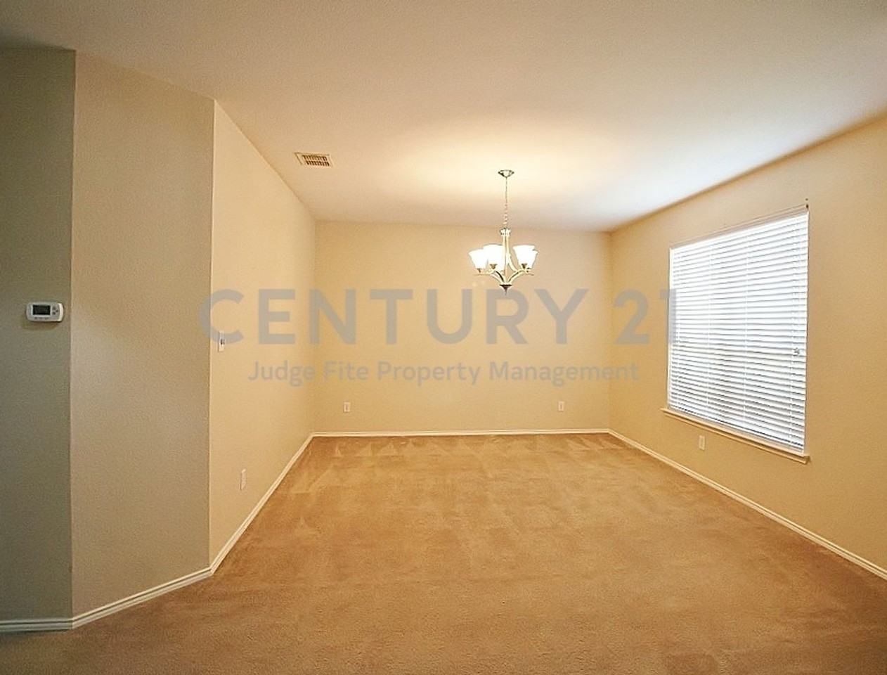 8420 Ridge Creek Dr - Photo 3 of 20