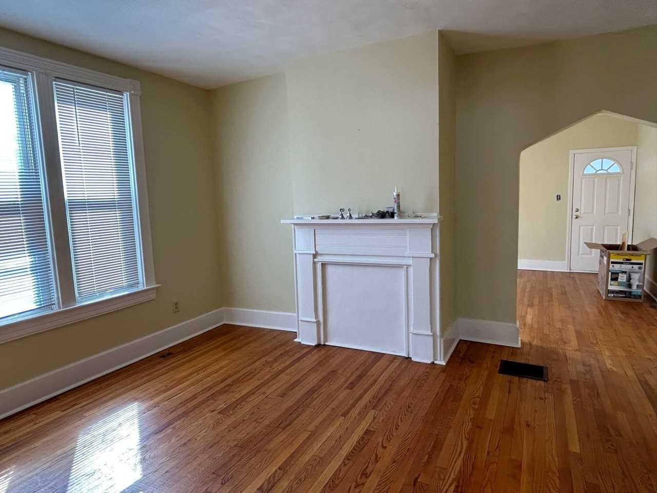 1 Summit St - Photo 6 of 18