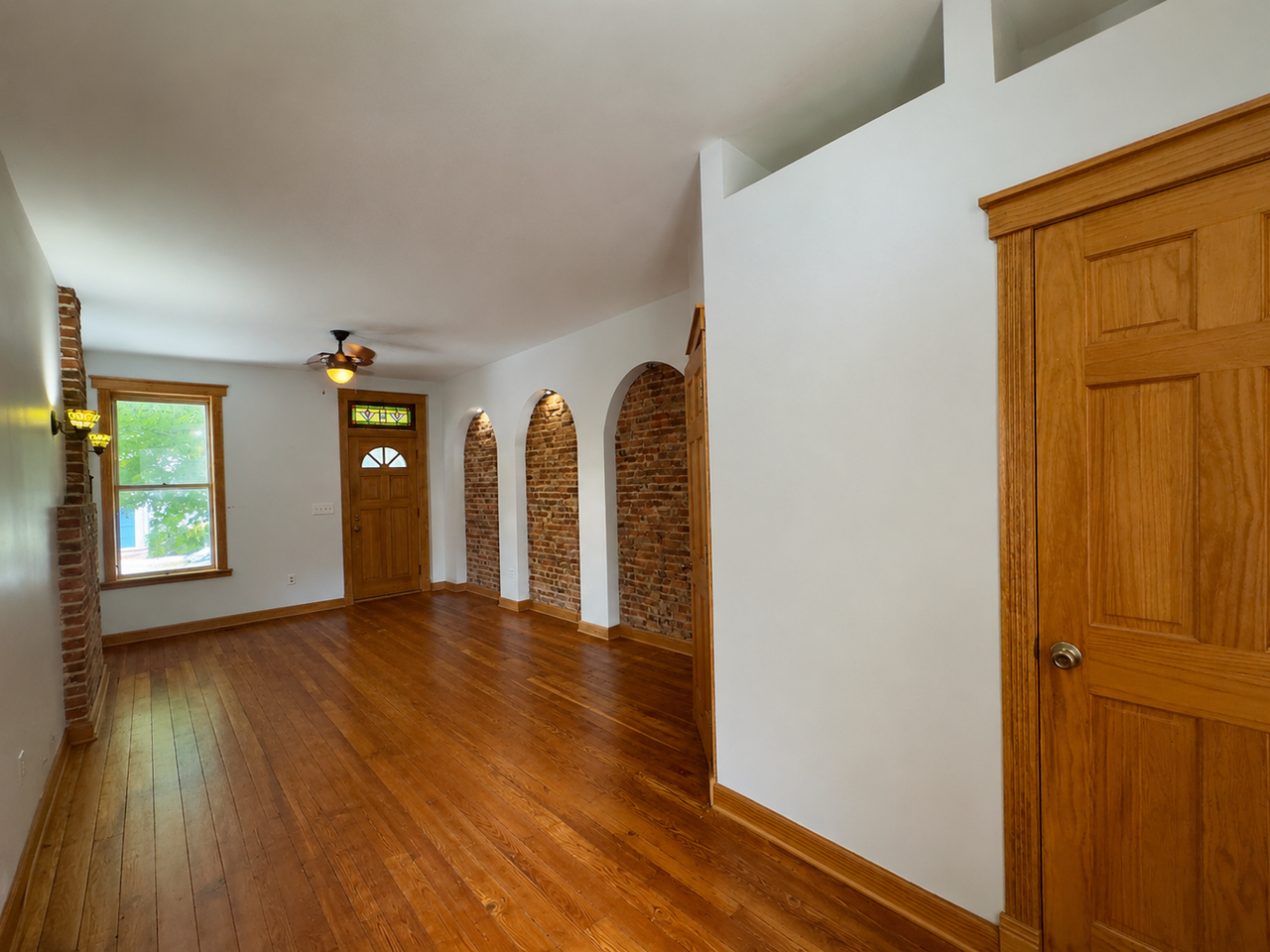 5 E Randall St - Photo 2 of 25