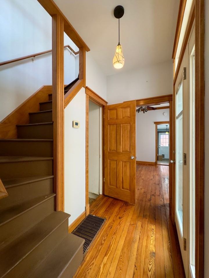 5 E Randall St - Photo 7 of 25