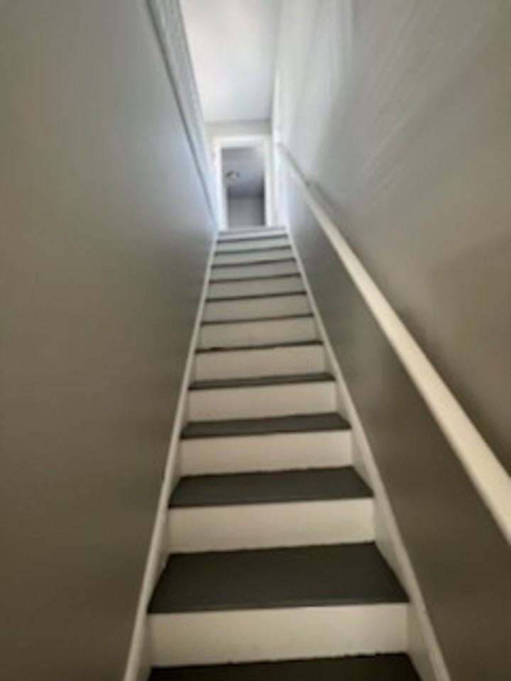 27 Somerset Ave - Photo 5 of 15