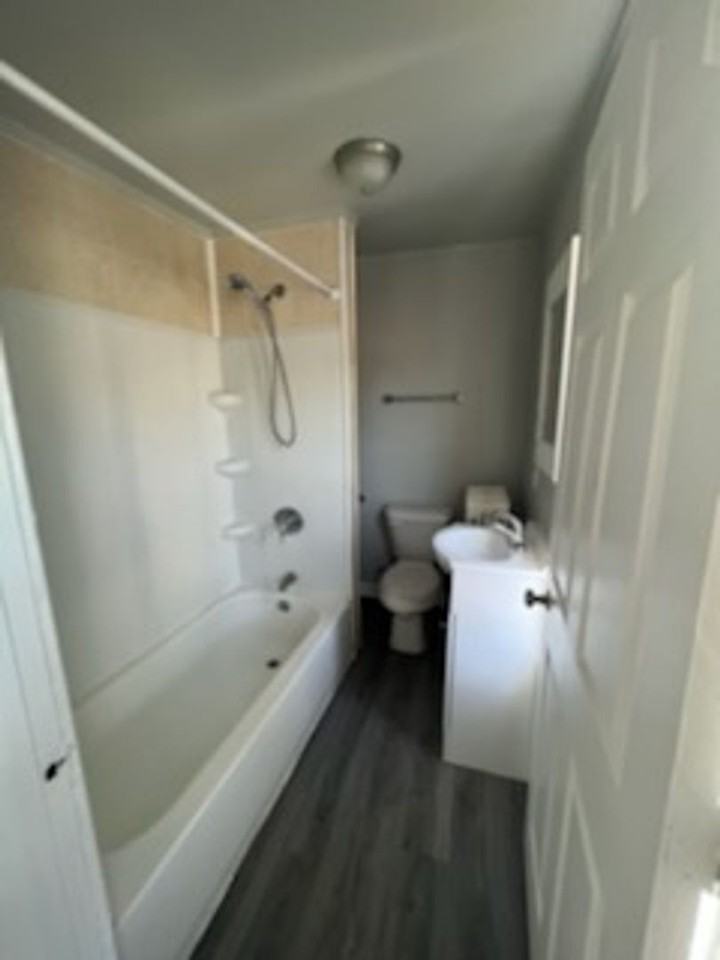 27 Somerset Ave - Photo 6 of 15