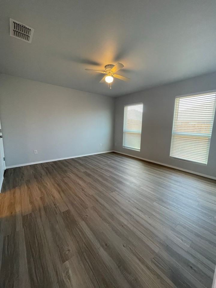 5509 Kemper St #A - Photo 2 of 11
