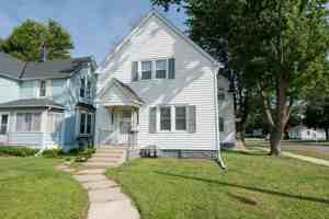 featured image of 1003 1003 6th St NW/700 9th Ave NW