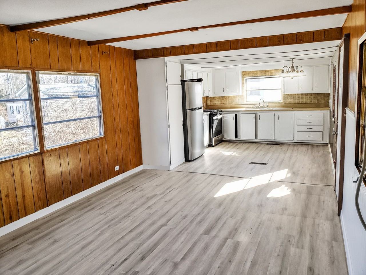 38 Arcadia Dr - Photo 4 of 9