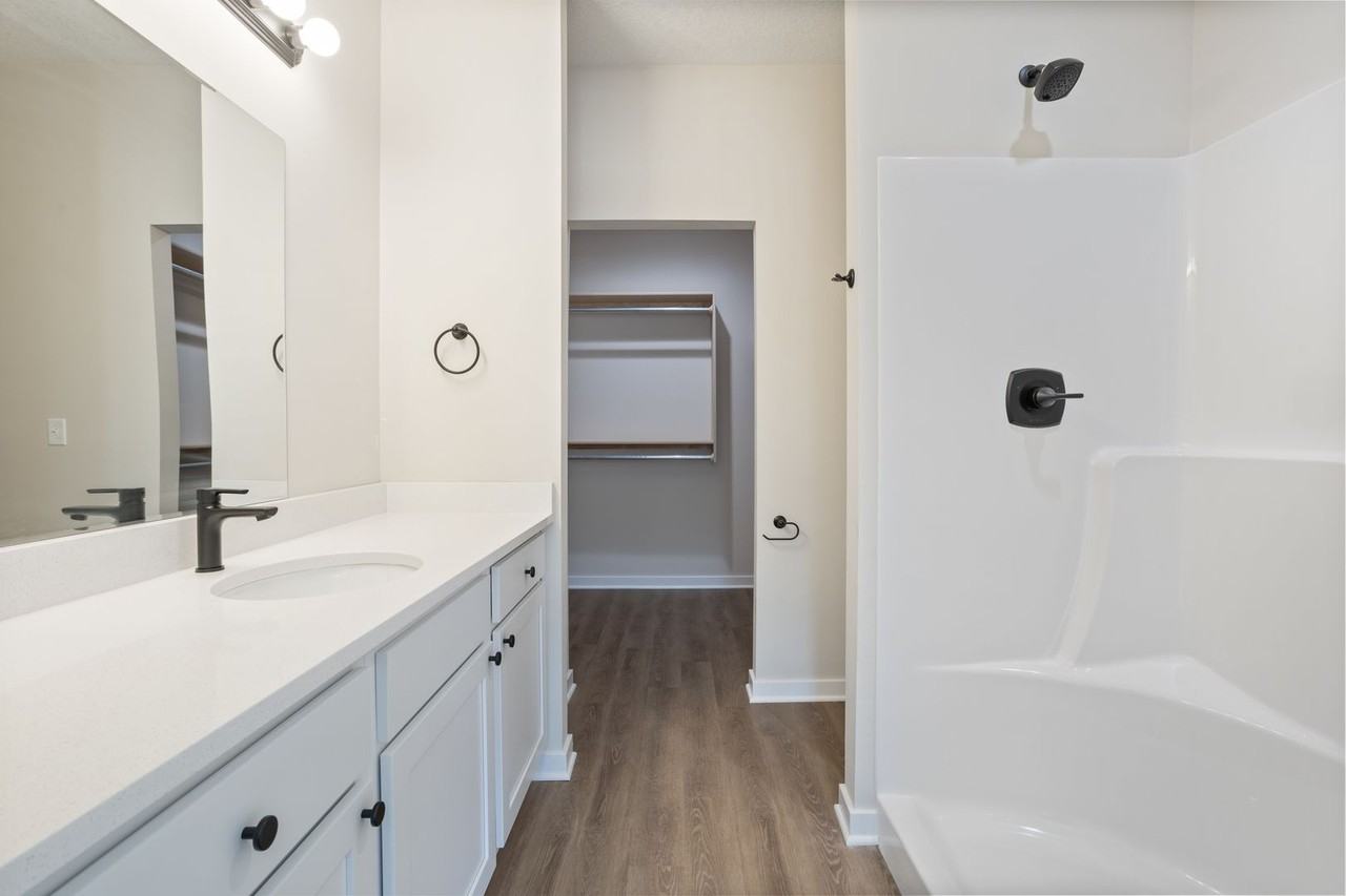 4304 N Sandplum St - Photo 6 of 19