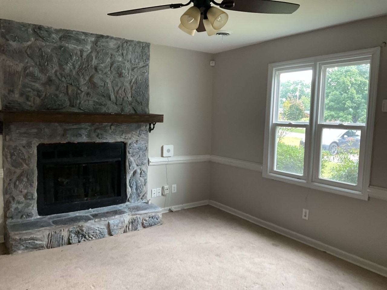 216 Burlie Ct #L - Photo 4 of 12