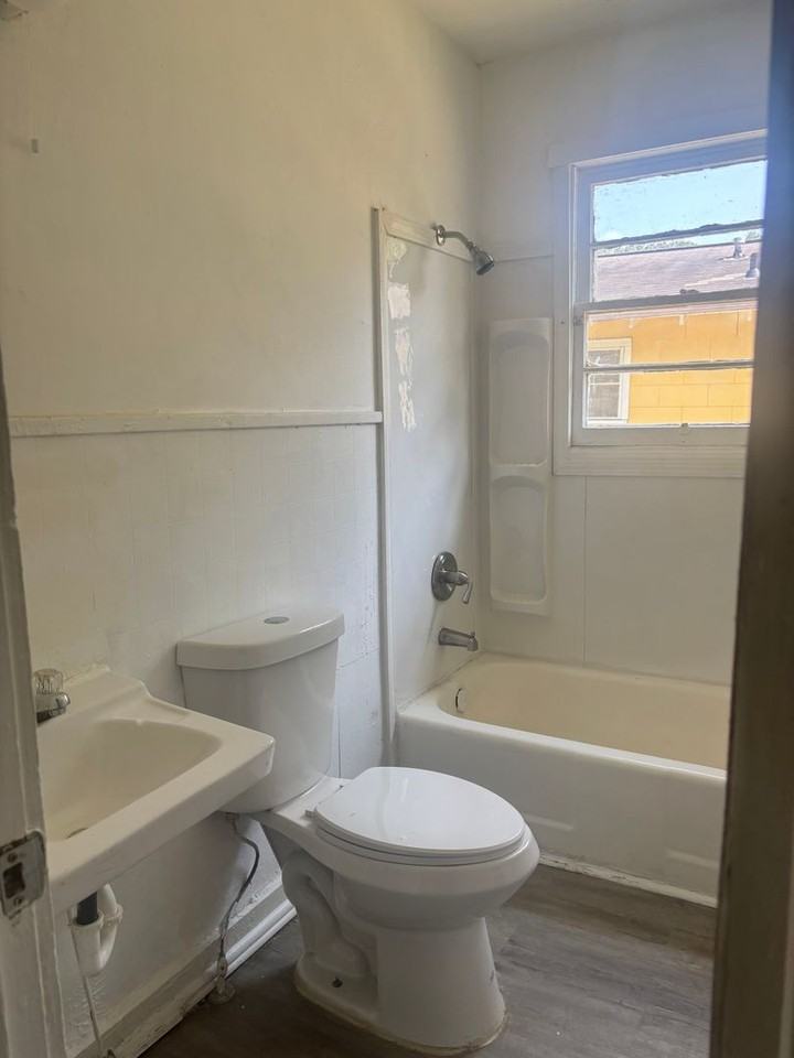 3522 3522 Martin L. King Drive - Photo 4 of 7