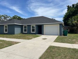 featured image of 528 E Citrus Ave