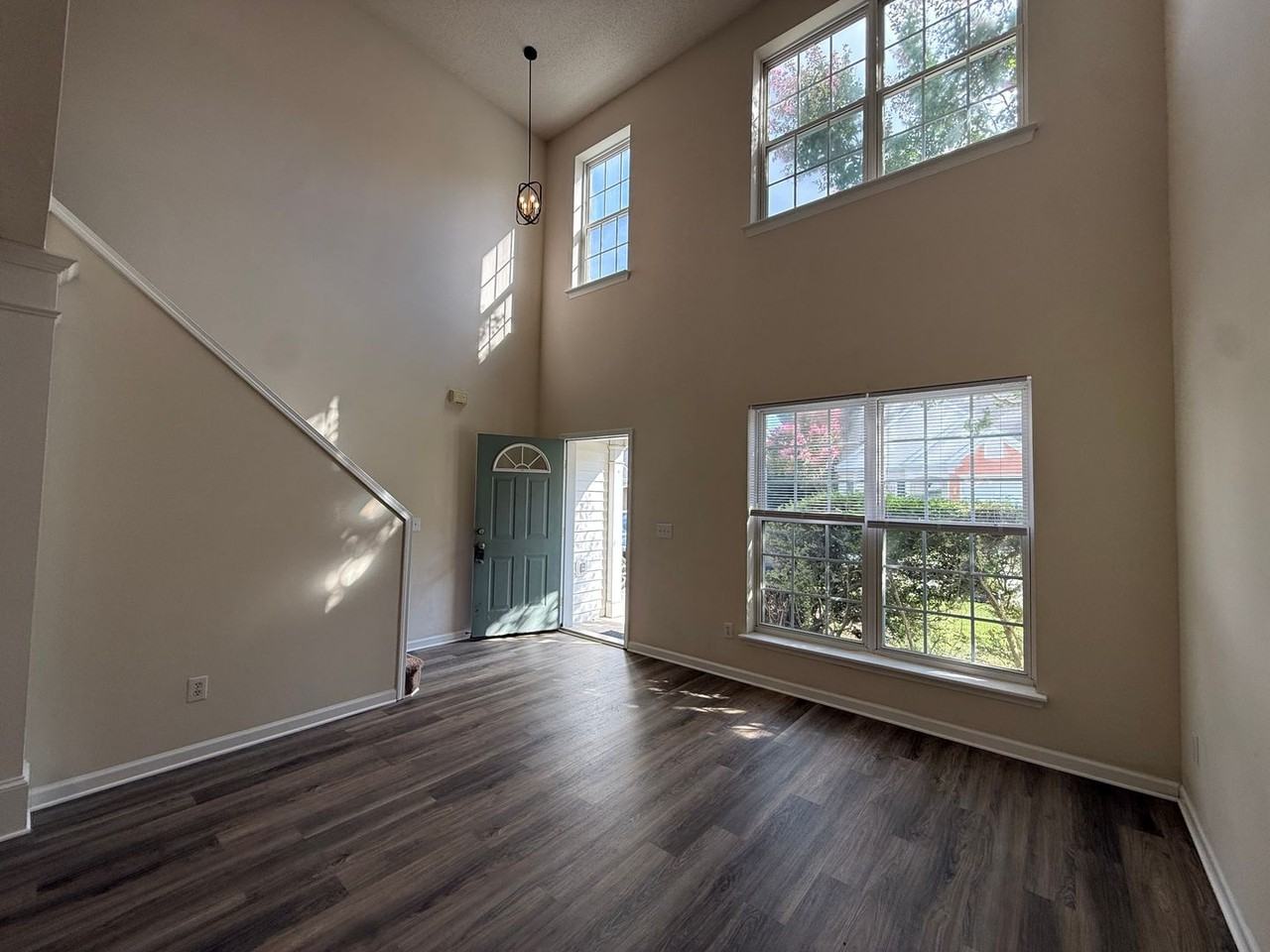 146 Brentfield Loop - Photo 4 of 29