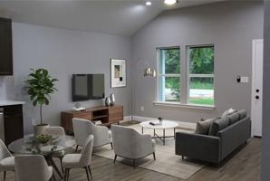 featured image of 119 Chisholm Trl