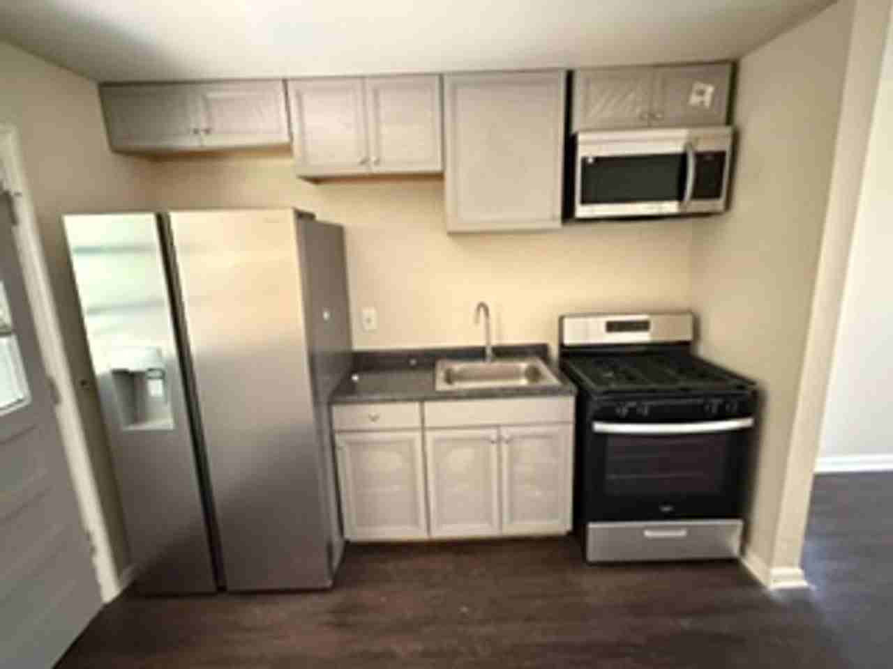 1220 Martin Luther King Jr Blvd #14 - Photo 2 of 8