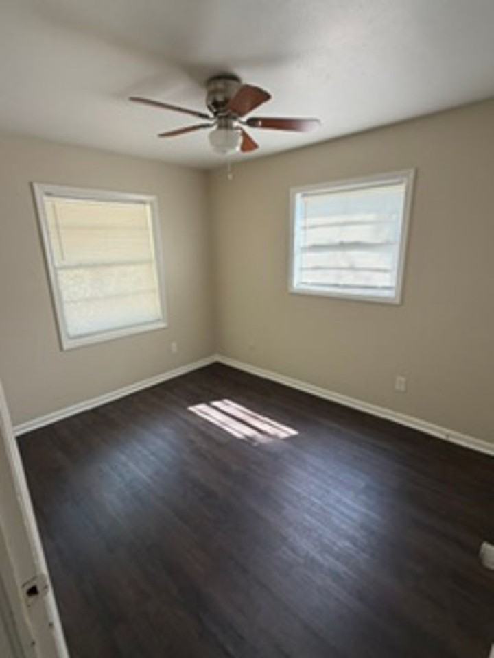 1220 Martin Luther King Jr Blvd #14 - Photo 5 of 8