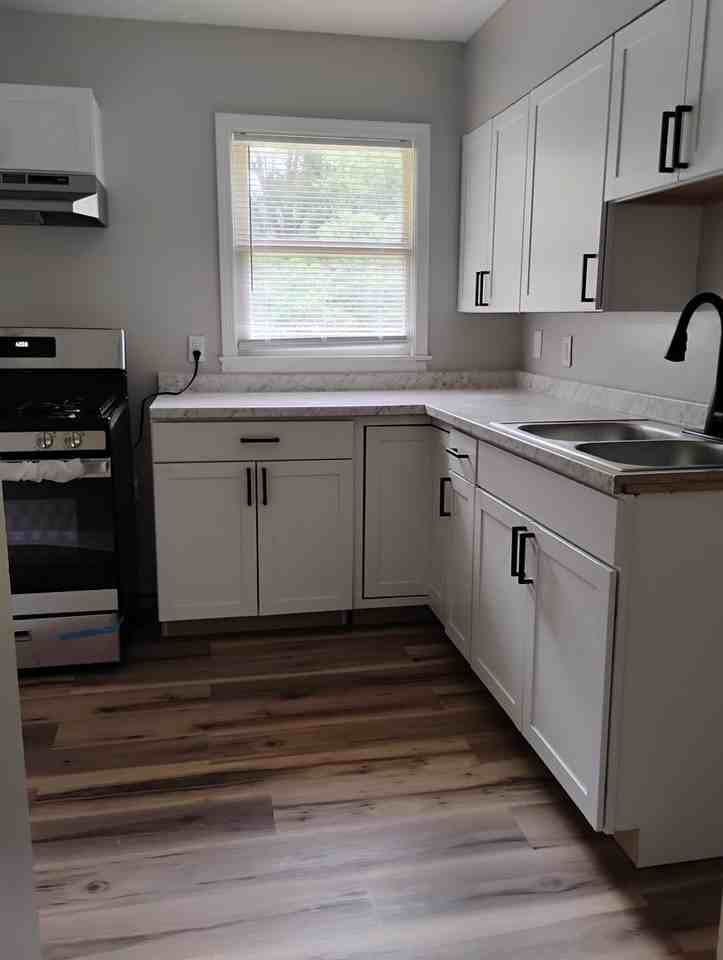 3651 N Trezevant St - Photo 2 of 16
