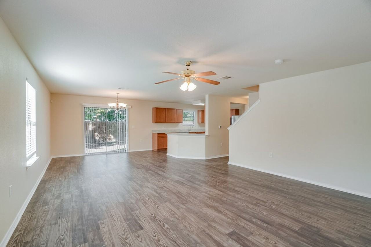 6812 Doyal Dr - Photo 7 of 20