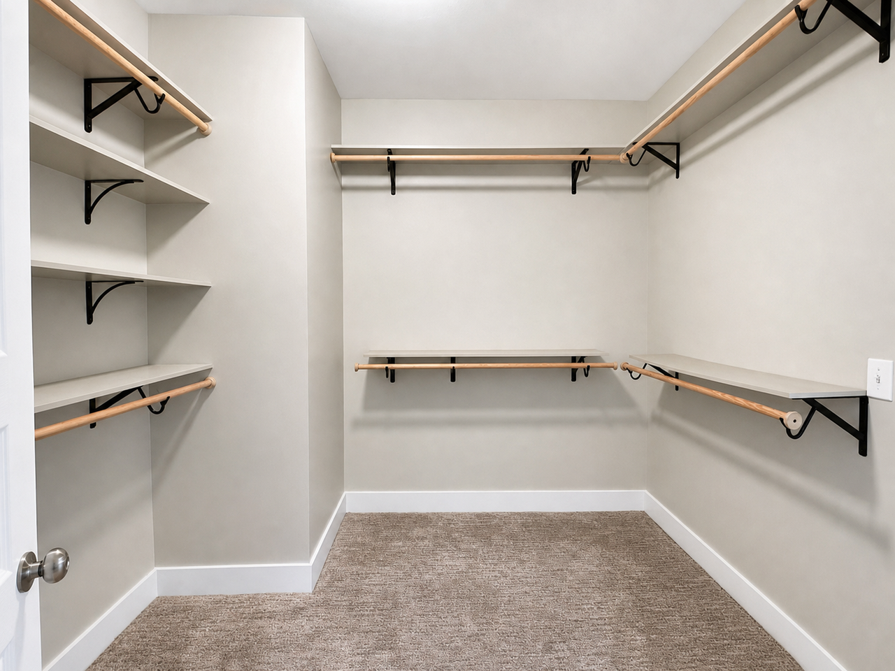 7467 Chaco St Se - Photo 3 of 11