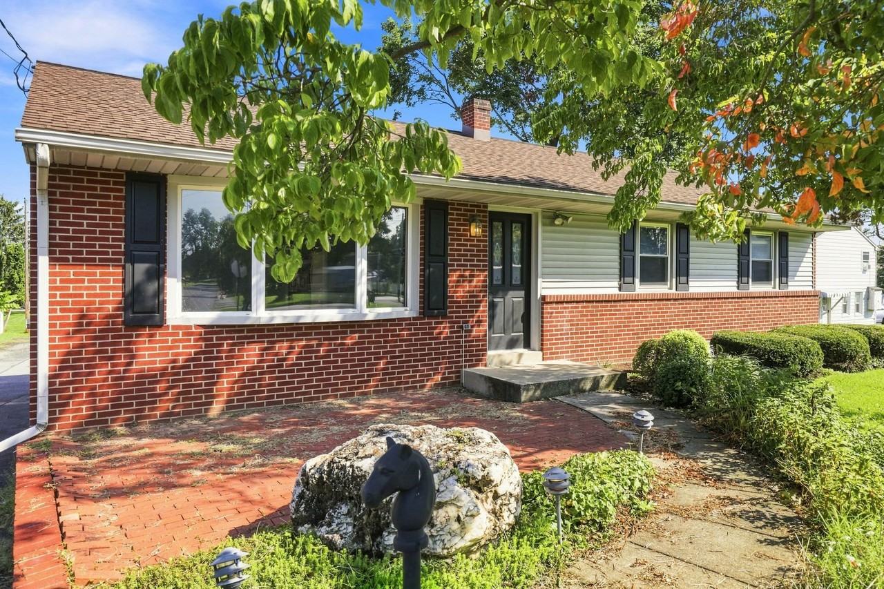 2137 Old Philadelphia Pike