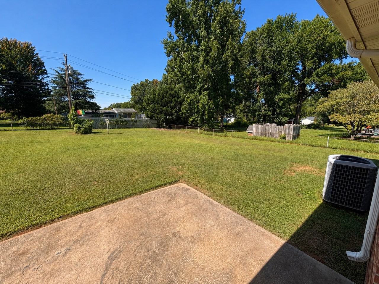 813 Branchwood Dr #1 - Photo 5 of 33