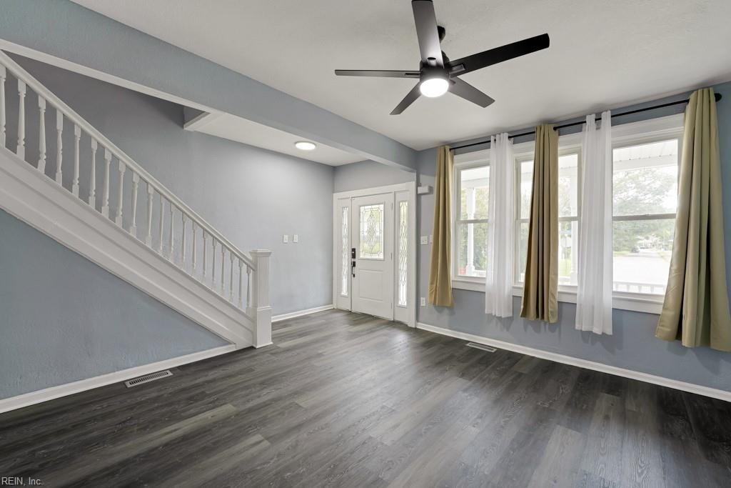 1001 Denhart St #1 - Photo 4 of 20