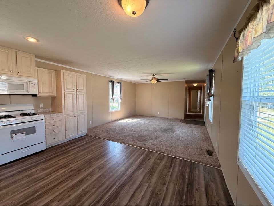 52184 Norfolk Ln #609 - Photo 3 of 15