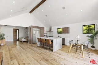 8700 Dorrington Ave - Photo 5 of 8