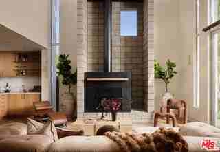 2801 Sanborn Ave - Photo 3 of 8