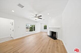 4833 Beloit Ave - Photo 2 of 8