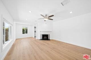 4833 Beloit Ave - Photo 6 of 8