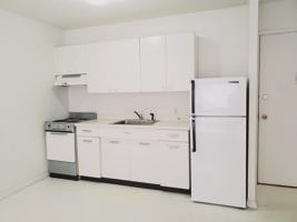 featured image of 960 Hope St #1A